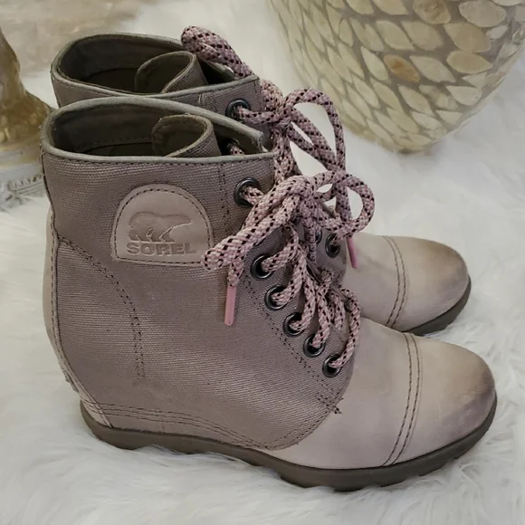 Sorel Wedge Boots  Size 7 - Picture 3 of 12